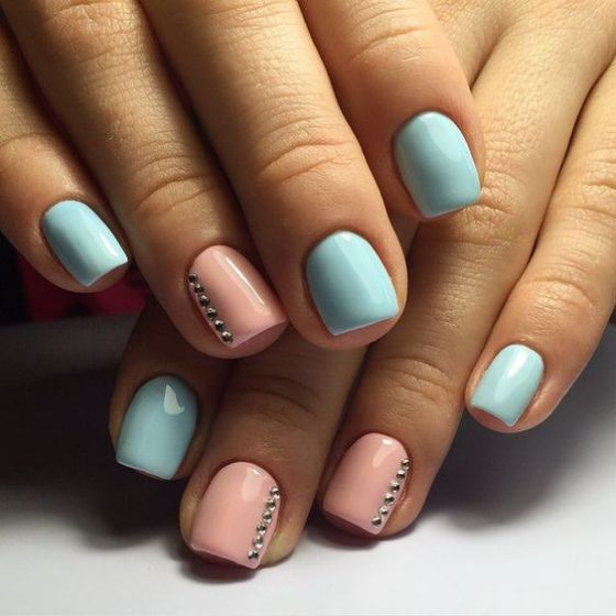 uñas a dos colores