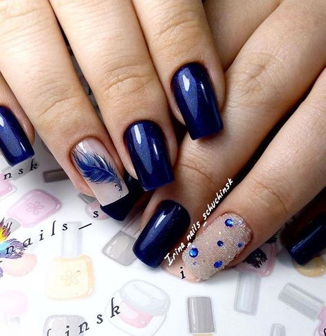Uñas Azul Oscuro Decoradas (7)