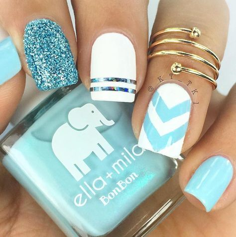 Uñas Azul Y Plata (1)
