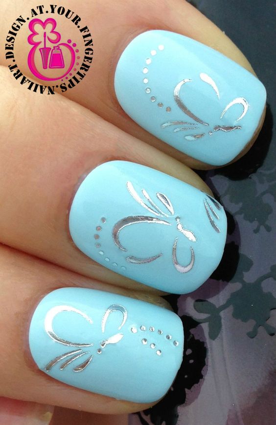 Uñas Azul Y Plata (2)