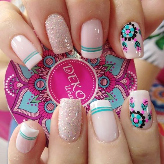 Uñas Azules Decoradas (1)