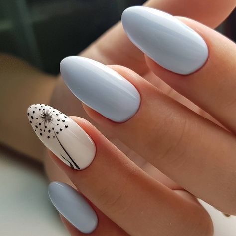 Uñas Azules Decoradas Con Blanco (5)