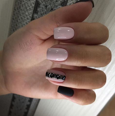 Uñas Con Piedras De Colores (7)