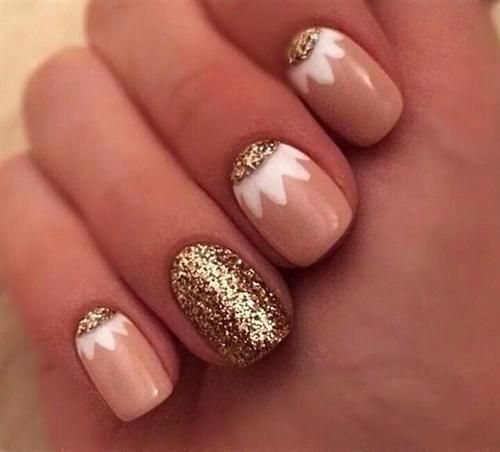 Uñas Doradas Con Rosa (10)