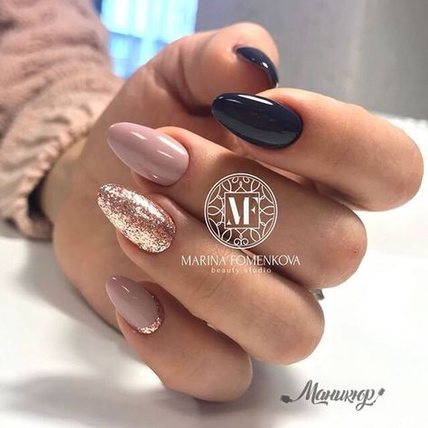 Uñas Negras Decoradas Con Negro (2)